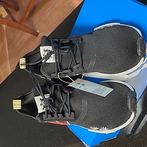 Adidas Thebe Magugu NMD R1 - Picture 4 of 13